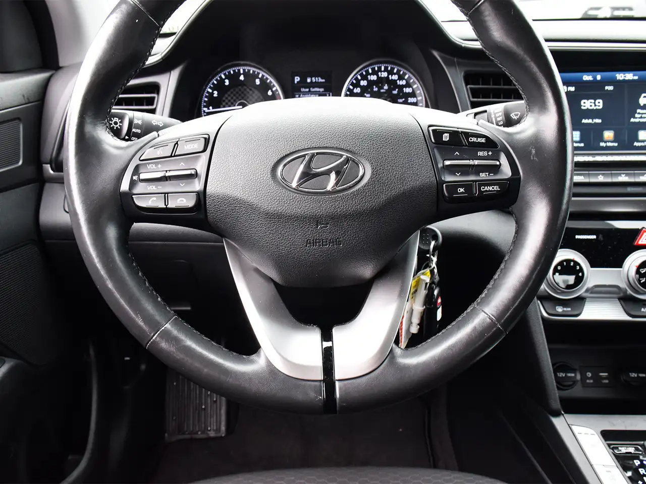Hyundai ELANTRA снимка Hyundai ELANTRA