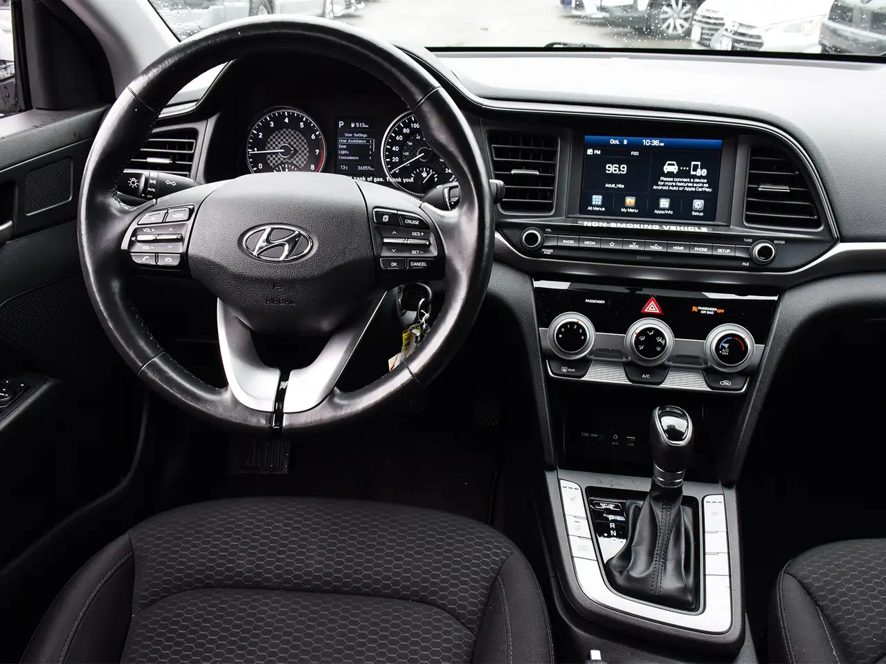Hyundai ELANTRA снимка Hyundai ELANTRA