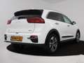 Kia e-Niro DynamicPlusLine 64 kWh | Parkeerhulp voor- en acht Bianco - thumbnail 2