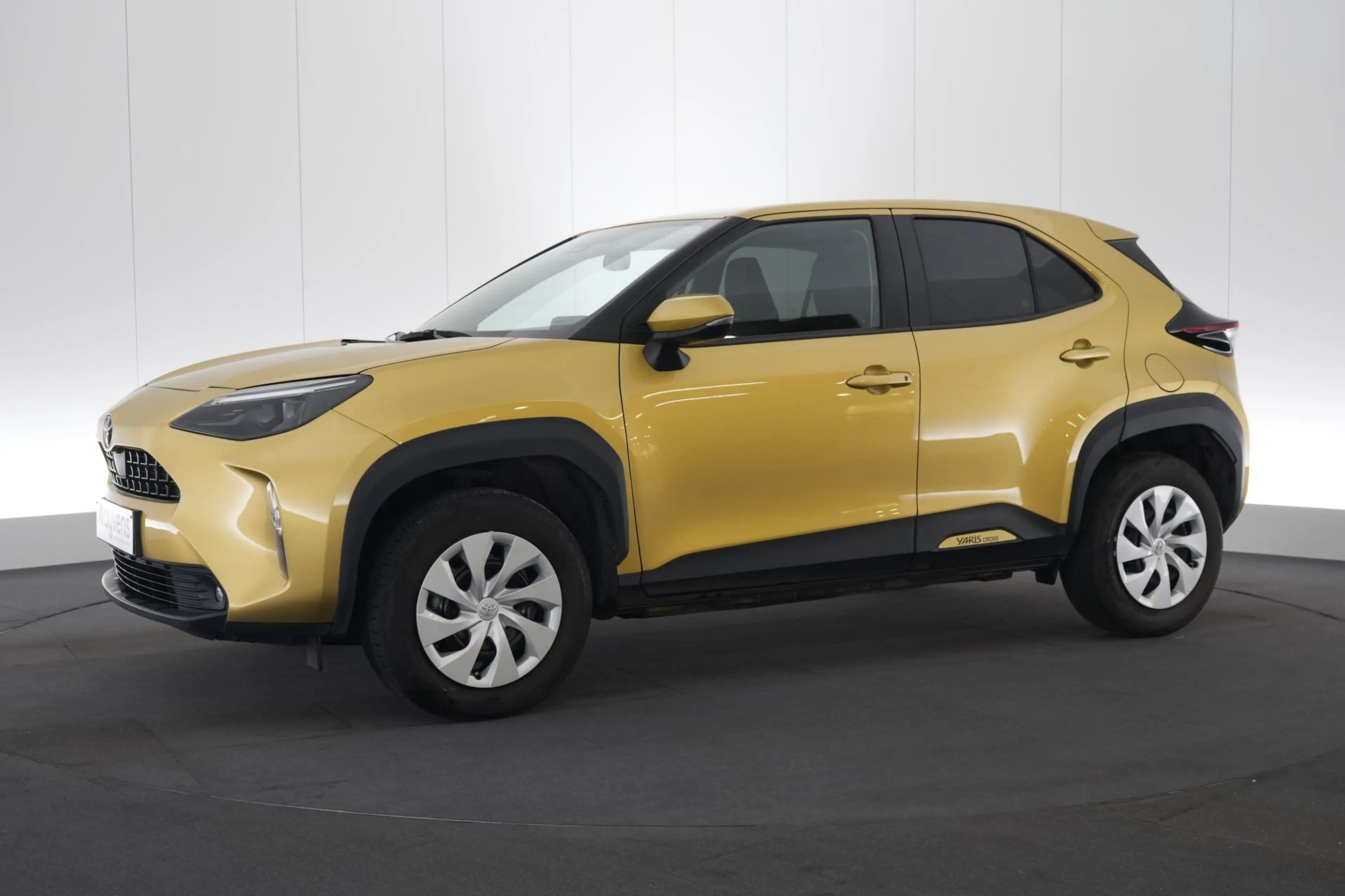 Toyota Yaris Cross 1.5 VVT-I HEV Dynamic E-CVT GPS CAM Carplay Trekha — photo 12