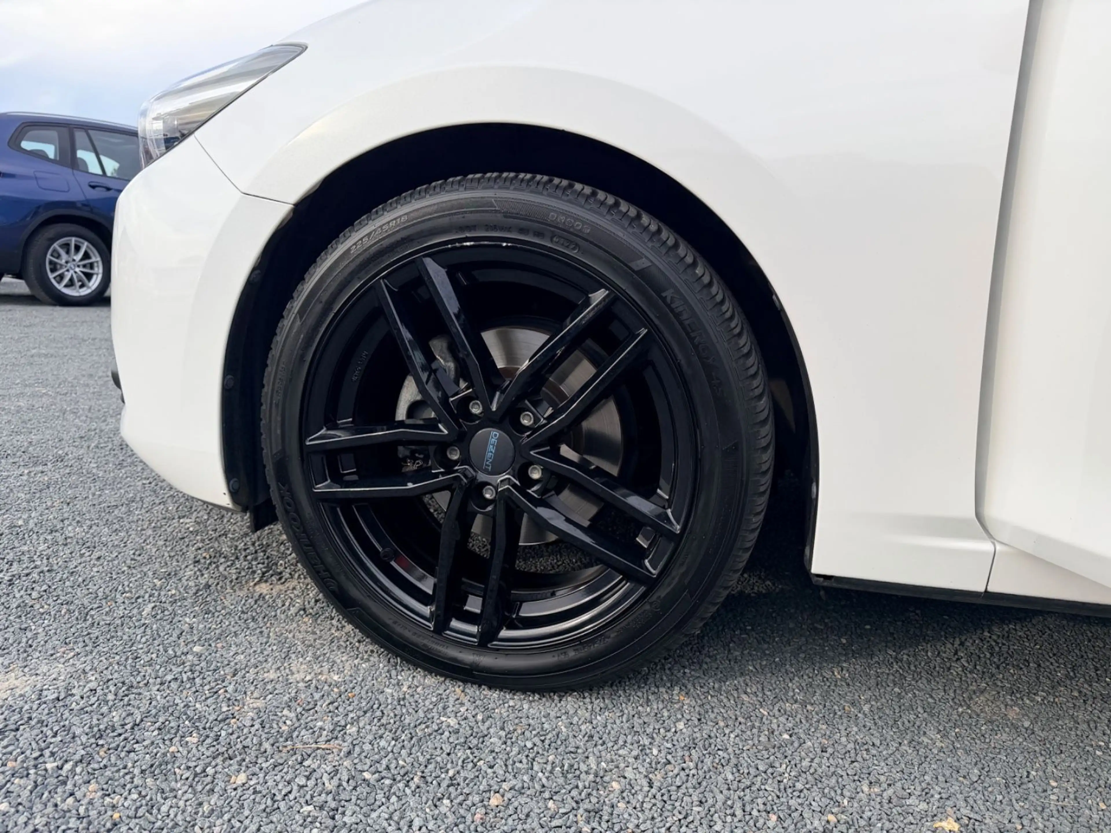 Mazda 3 2,0 SkyActiv Exclusive Line Automatik — photo 21