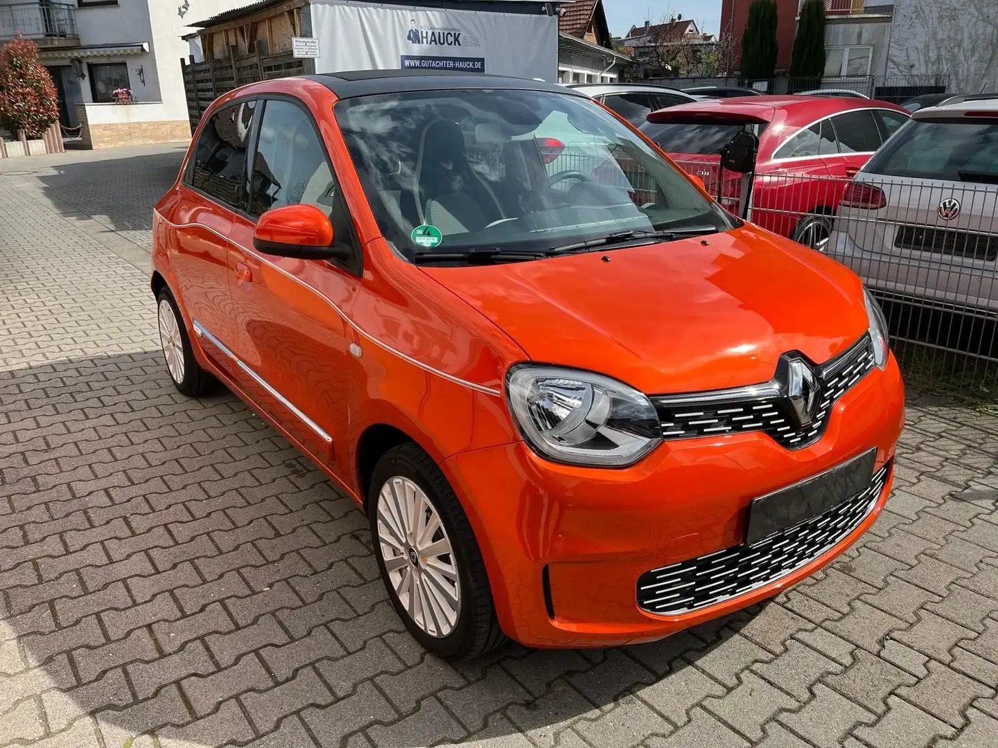 Renault Twingo Vibes Electric Navi/Teilleder/Akku Inkl. Orange - 1