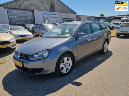 Volkswagen Golf Variant 1.6 TDI Comfortline 77kw Navi! Bj:2010