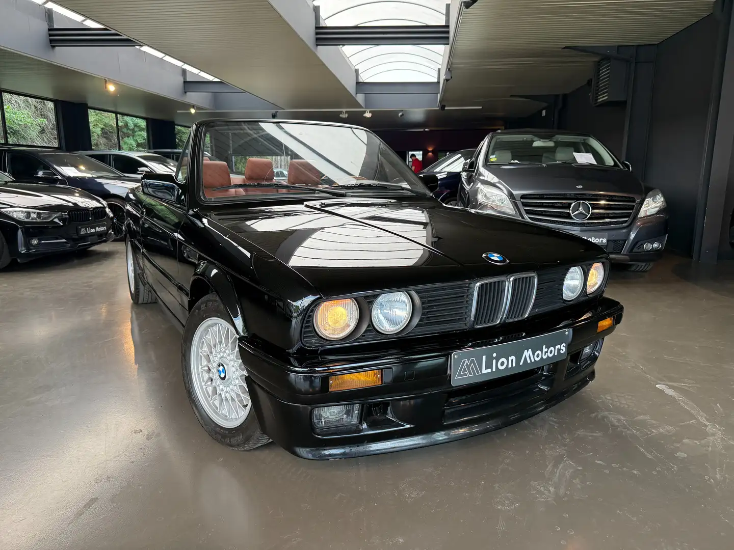 BMW 318 Cabriolet Oldtimer* Top Staat Noir - 1