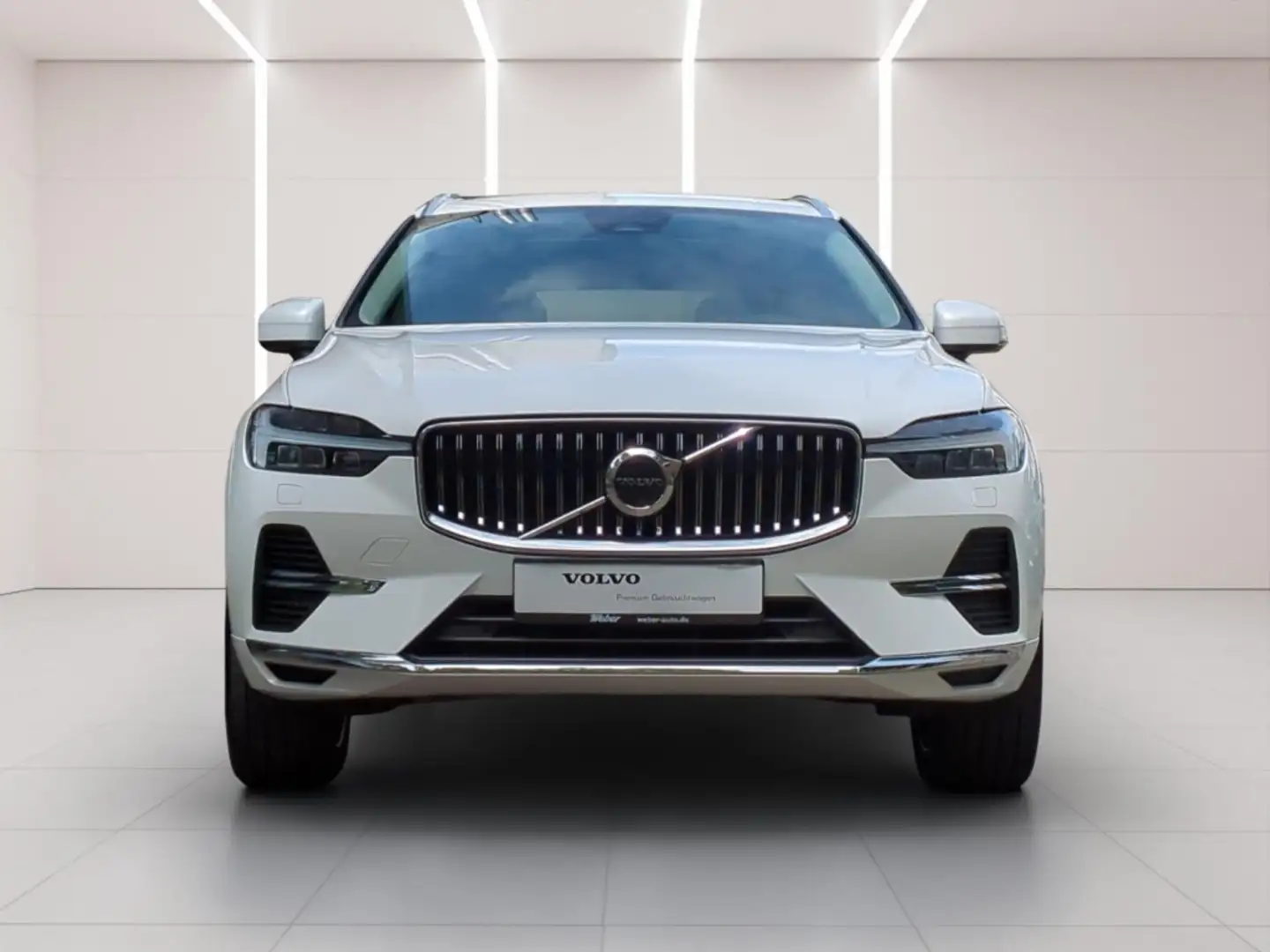 Volvo XC60 T6 Recharge Inscription *HUD*SH*ACC*Harman* Weiß - 2