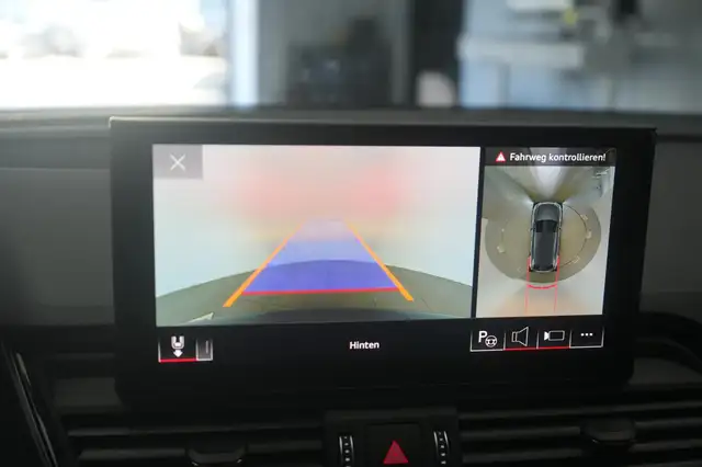 Audi Q5 view 15