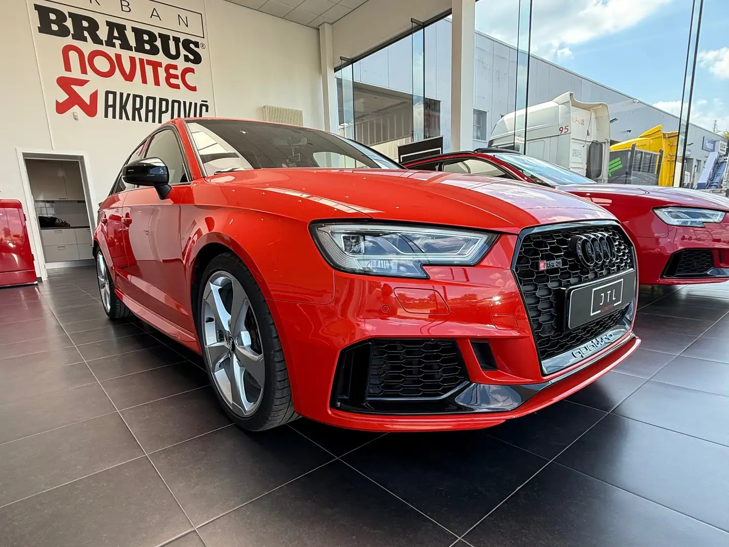 Audi RS3 Sportback 2.5 TFSI Quattro S tronic Rouge - 2