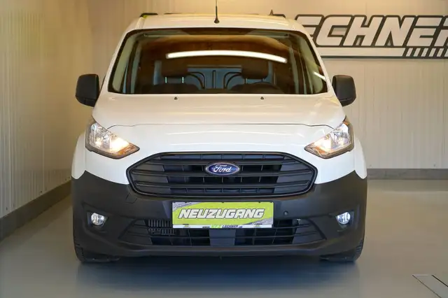 Ford Transit Connect view 9