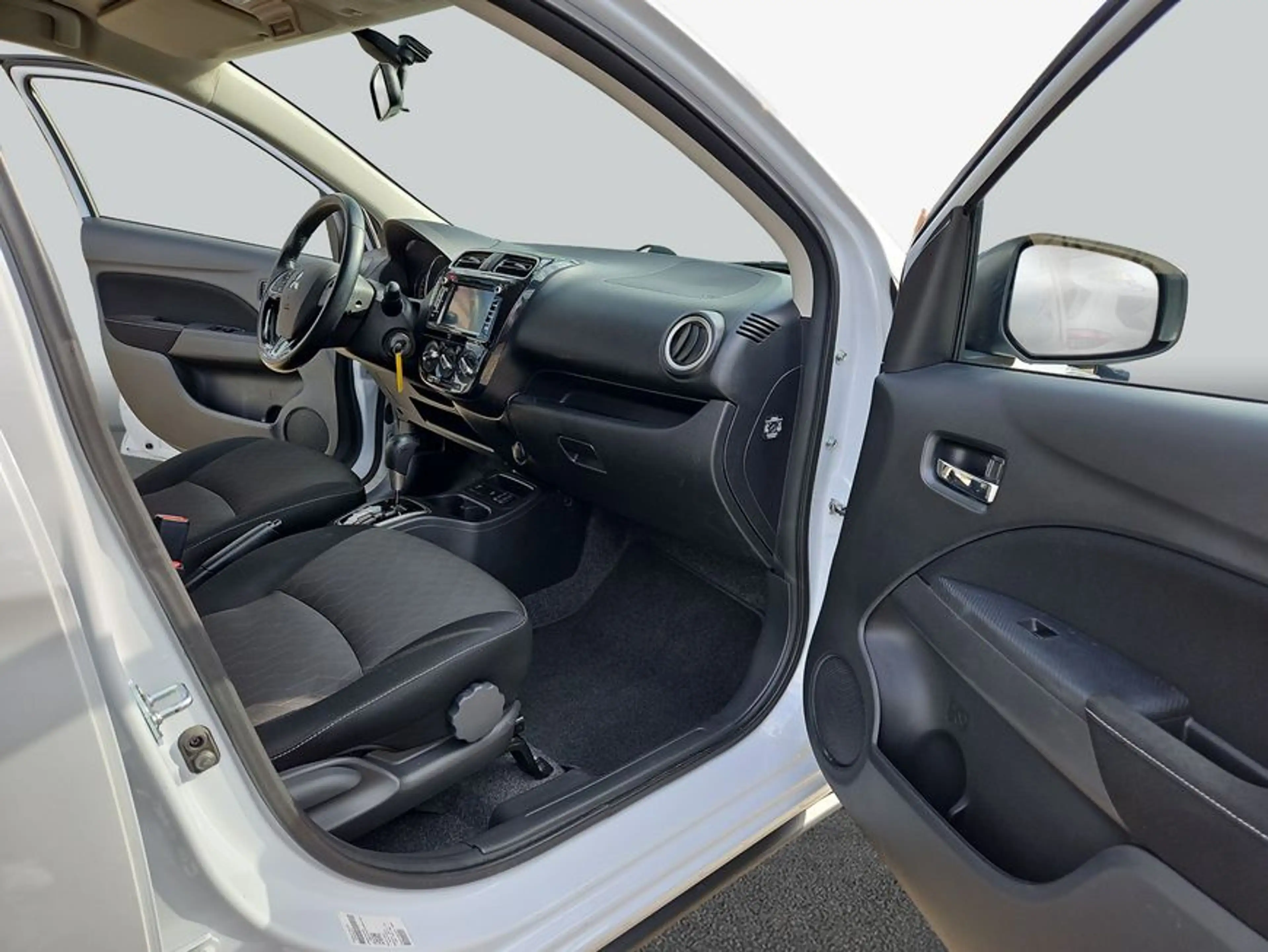 Mitsubishi Space Star AS&G 1.2 CVT Spirit+ — photo 12