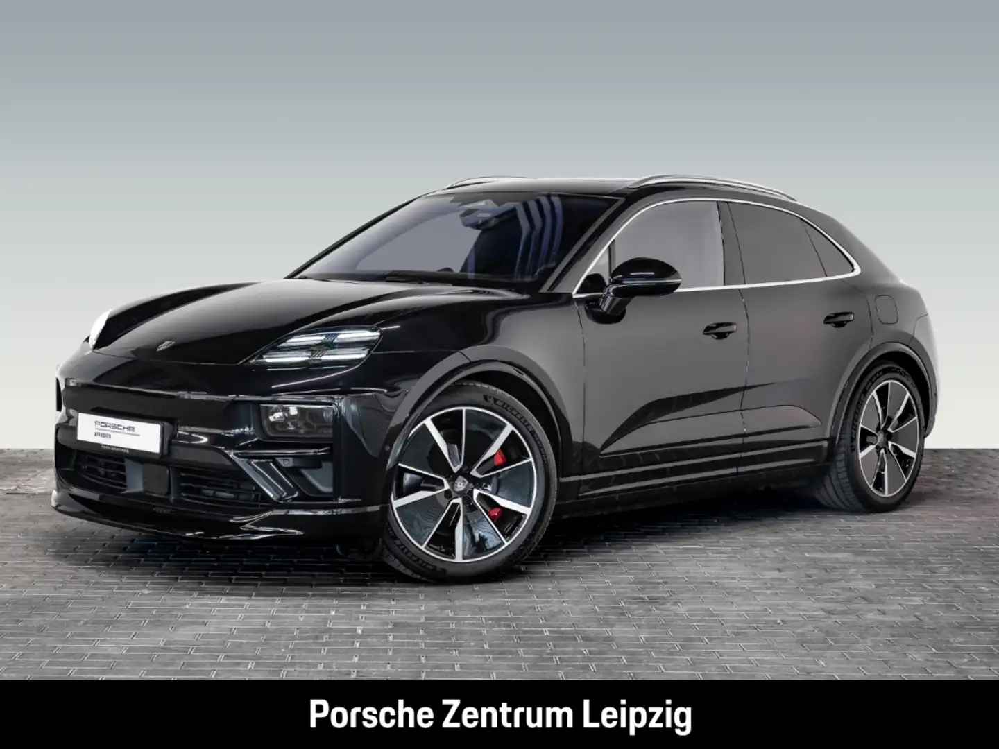 Porsche Macan Turbo AHK Burmester ACC Matrix Luft 21Zoll Zwart - 1