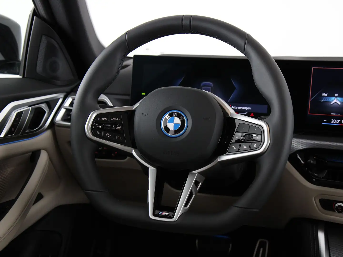BMW i4 eDrive35 M Sport Edition 70 kWh Schwarz - 2