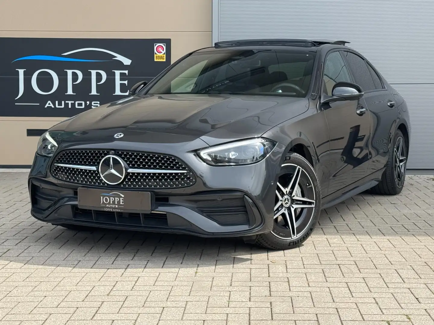Mercedes-Benz C 300 e |AMG Line|Pano|Night|DigiLicht|Elek trek|360|Hea Šedá - 1