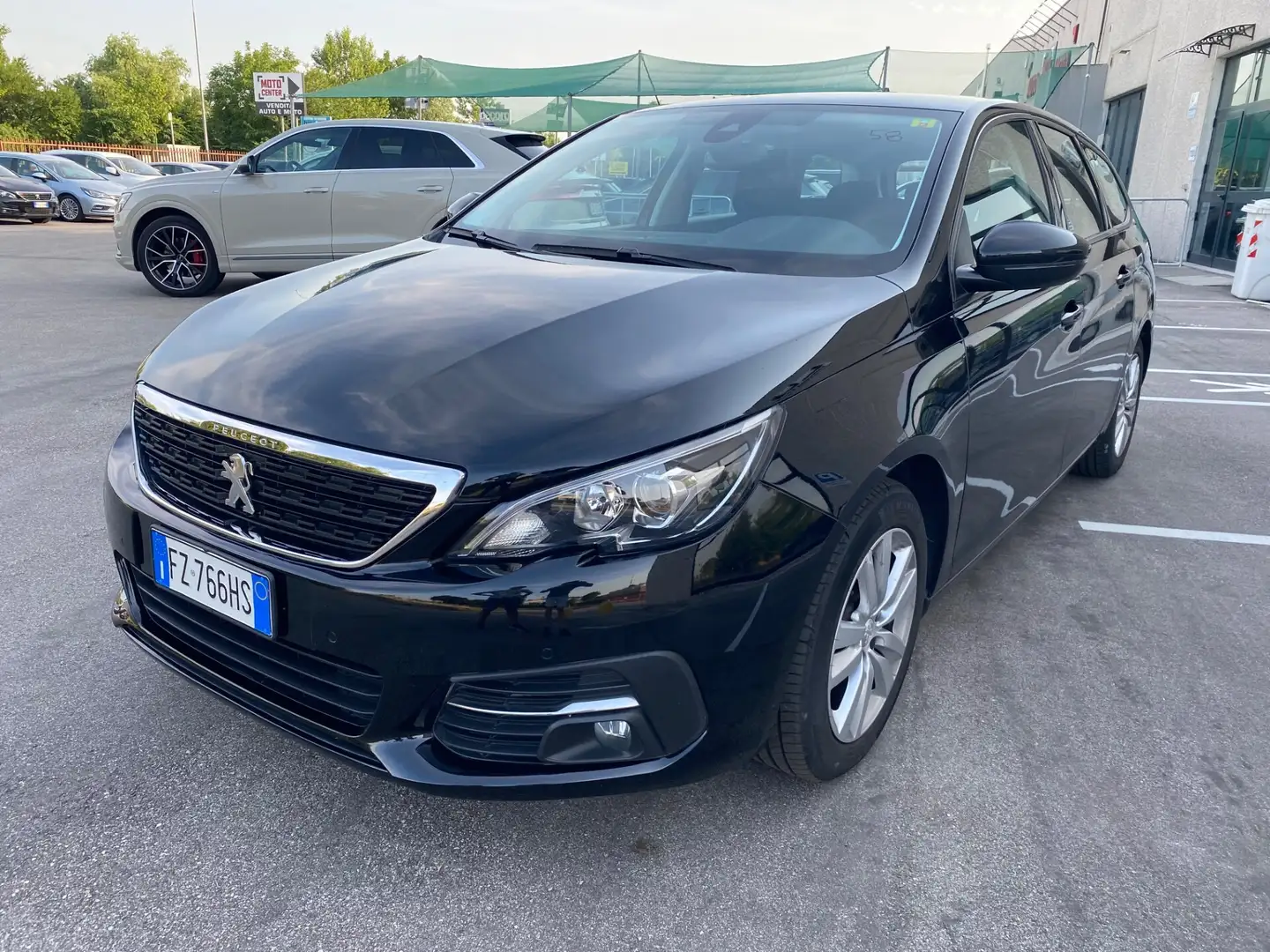 Peugeot 308 BlueHDi 130 S&S EAT8 SW Business Blu/Azzurro - 1