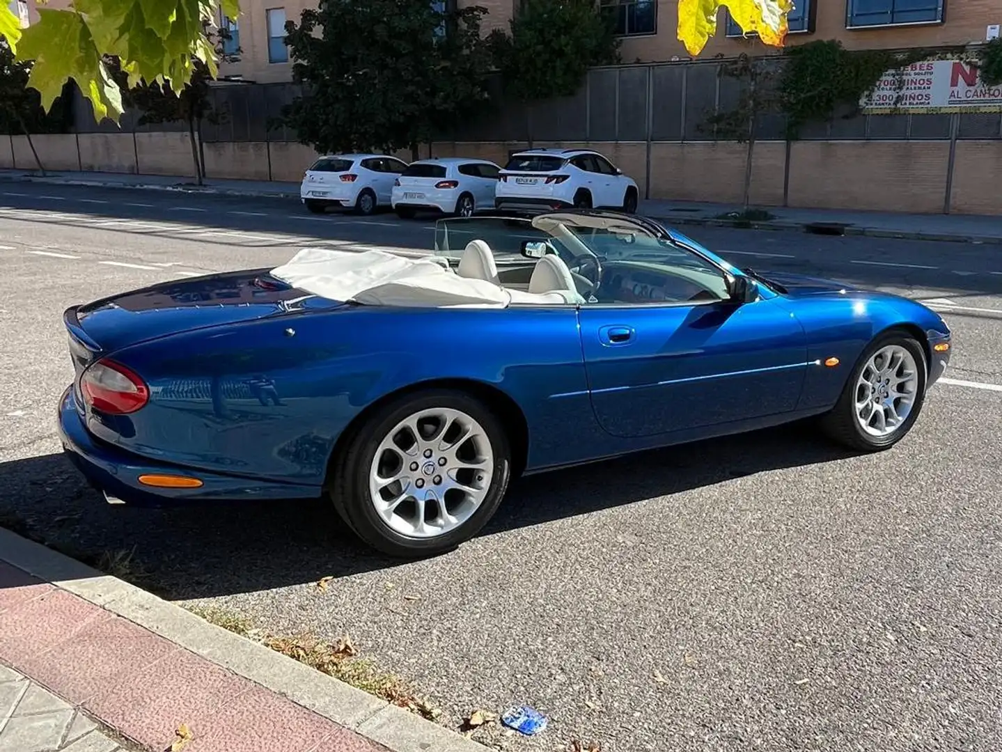 Jaguar XKR XKR Convertible 4.0 Aut. Azul - 1