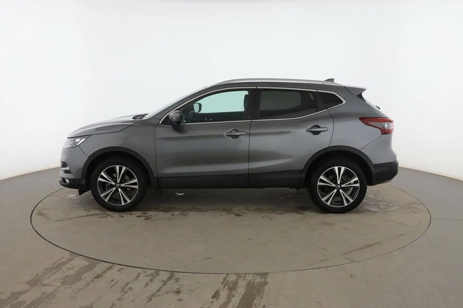 Nissan Qashqai 1.5 dCi N-Connecta Gris - 2