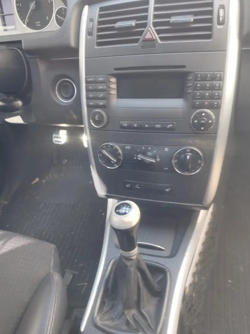 Mercedes-Benz B 200 B 200 CDI Schwarz - 2