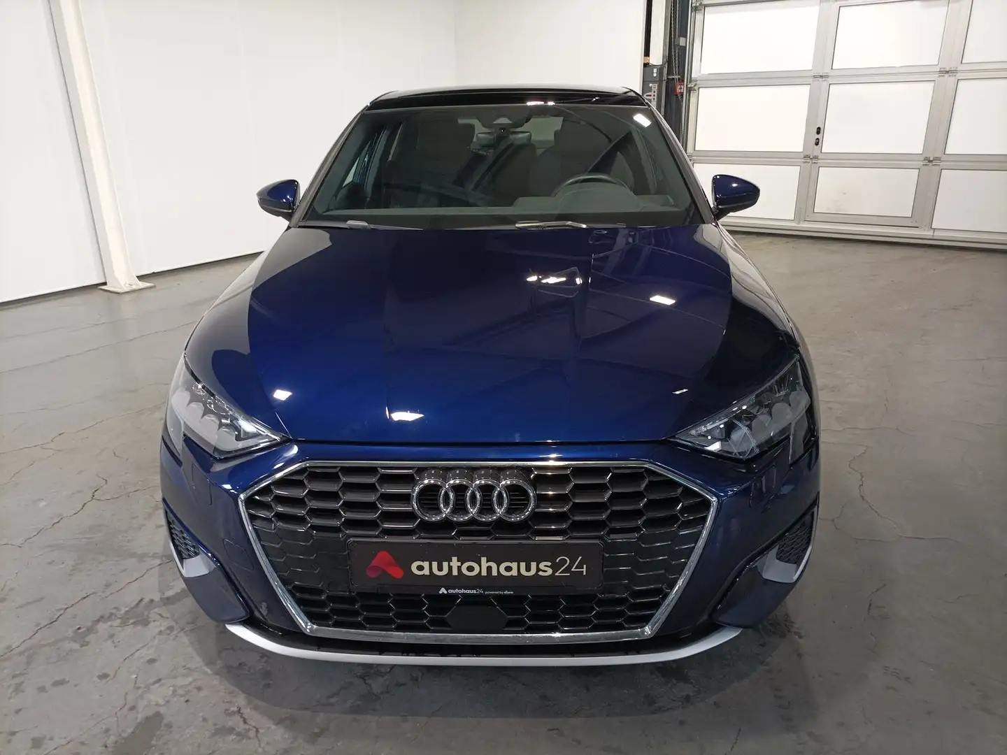 Audi A3 2.0 TDI Lim. advanced Navi|Kamera|Sitzhz|PANO Blau - 2