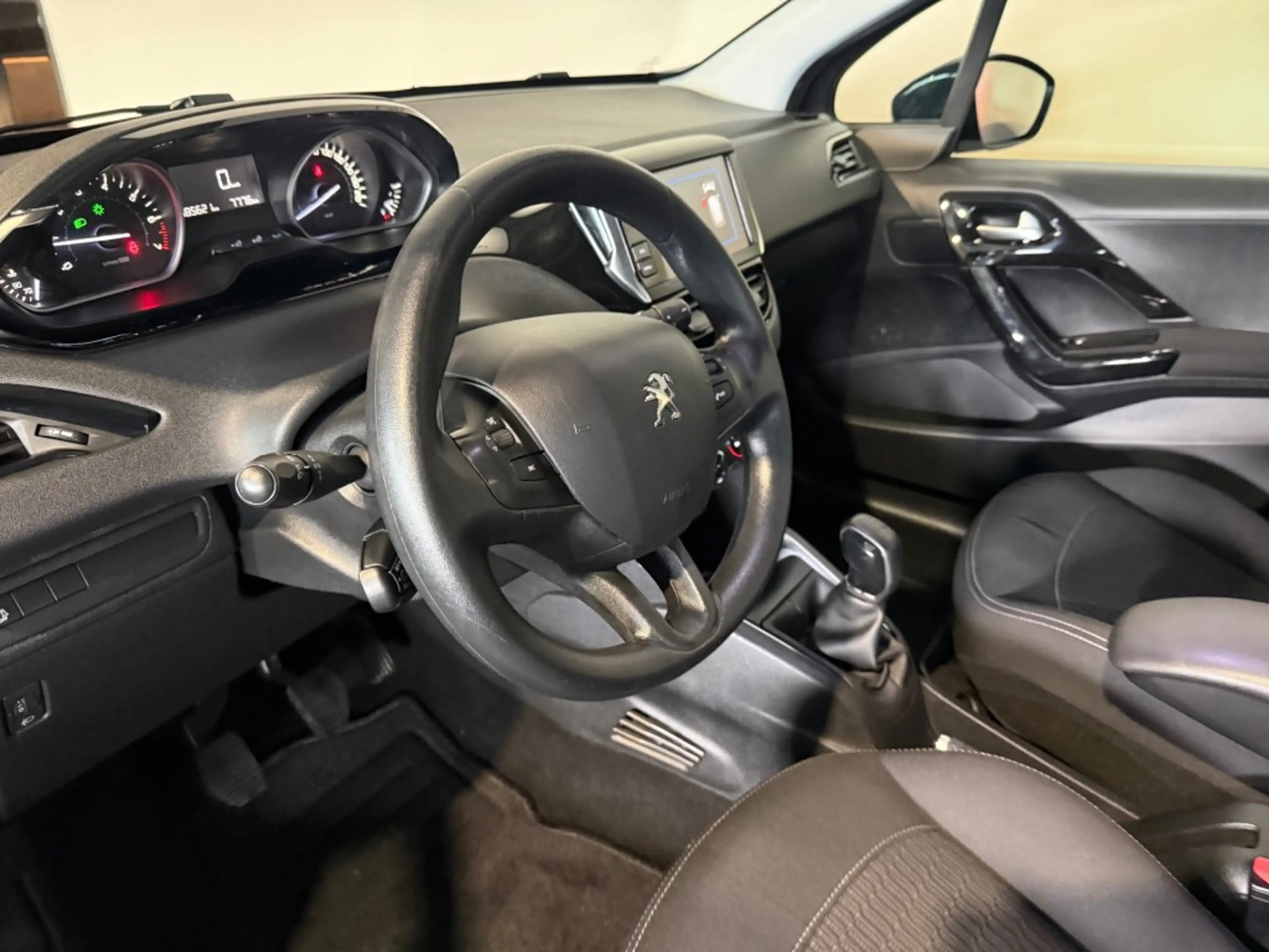 Peugeot 208 1.2 PURET. BLUE LION l NAP l NW DISTRI l RIJKLAAR — photo 35
