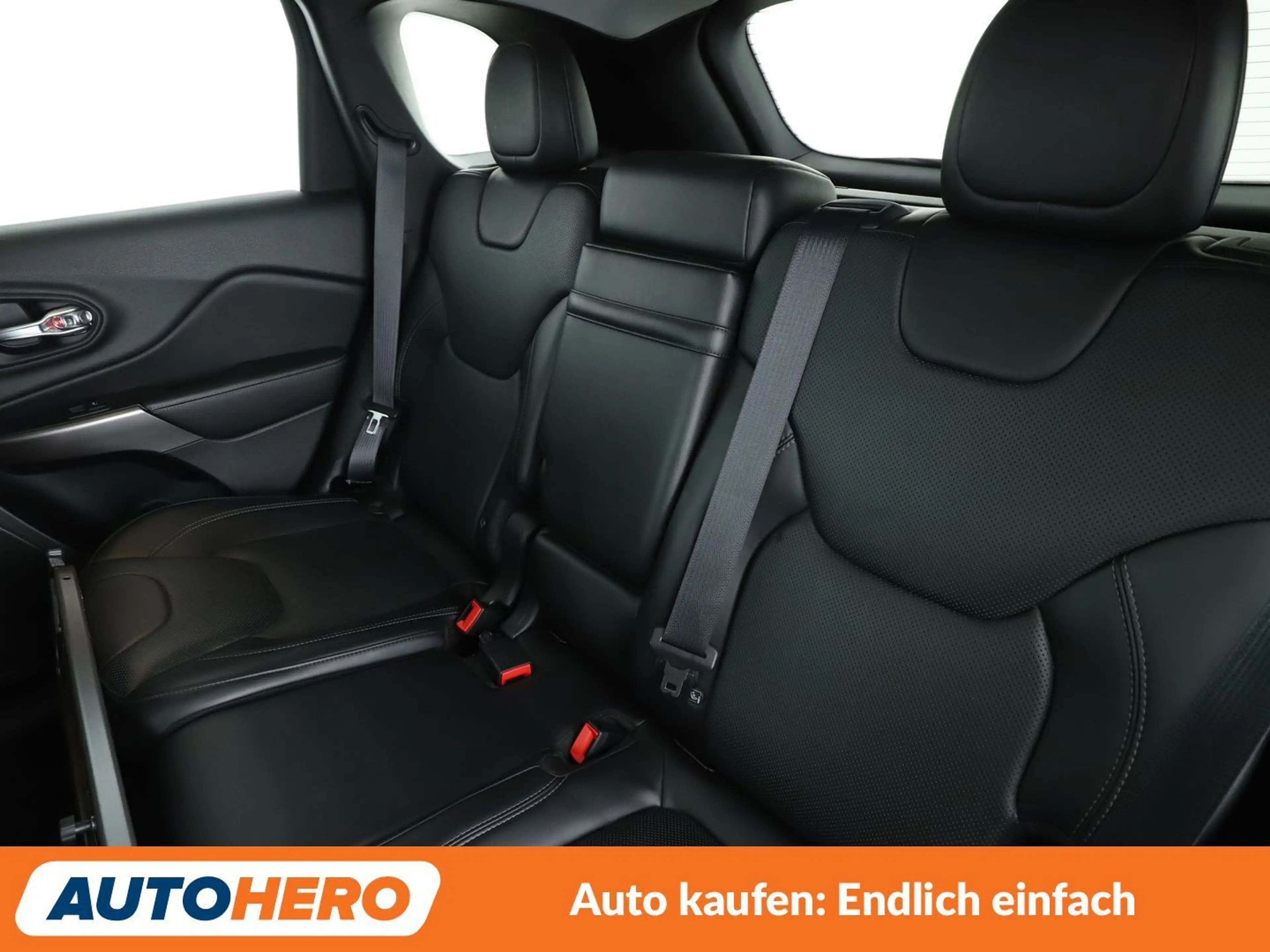 Jeep Cherokee 2.2 M-Jet Overland 4x4 Aut.*NAVI*BI-XENON*ACC*CAM* — photo 14