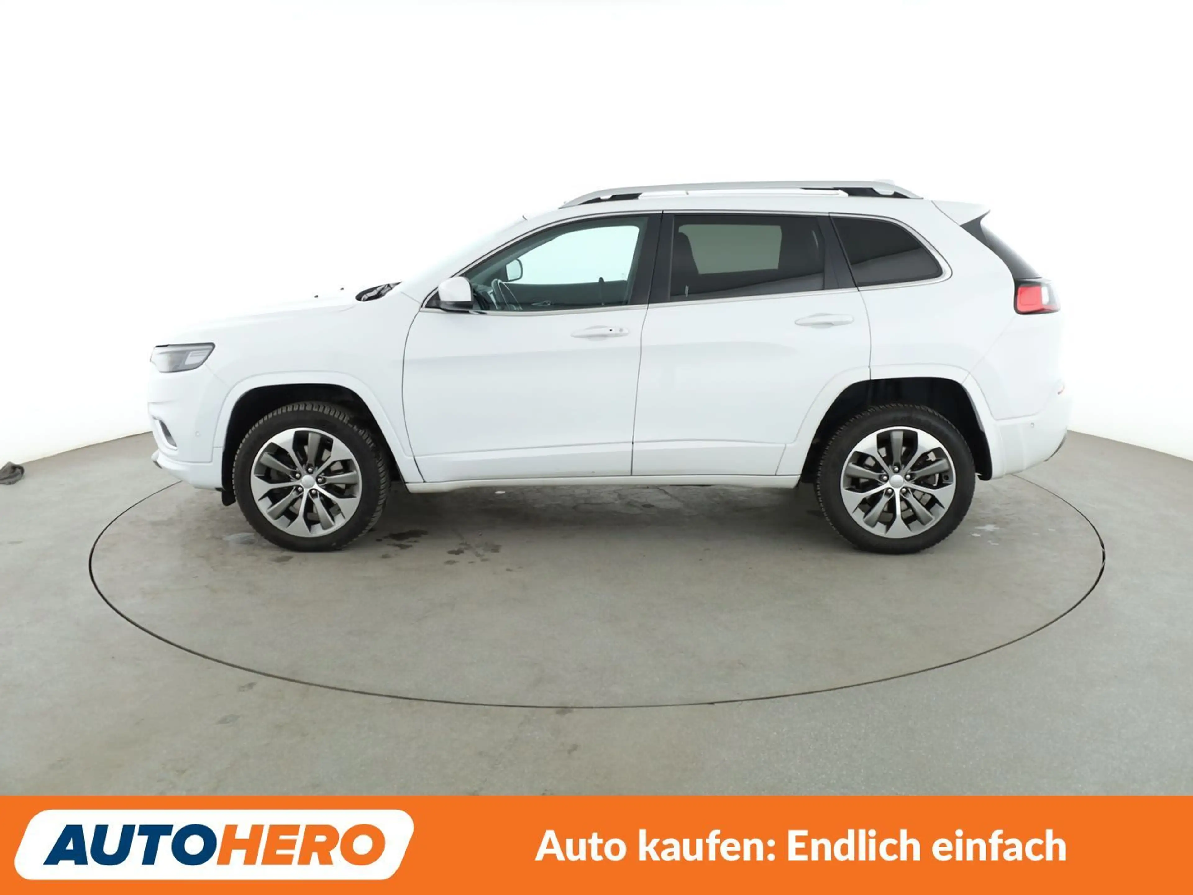 Jeep Cherokee 2.2 M-Jet Overland 4x4 Aut.*NAVI*BI-XENON*ACC*CAM* — photo 3