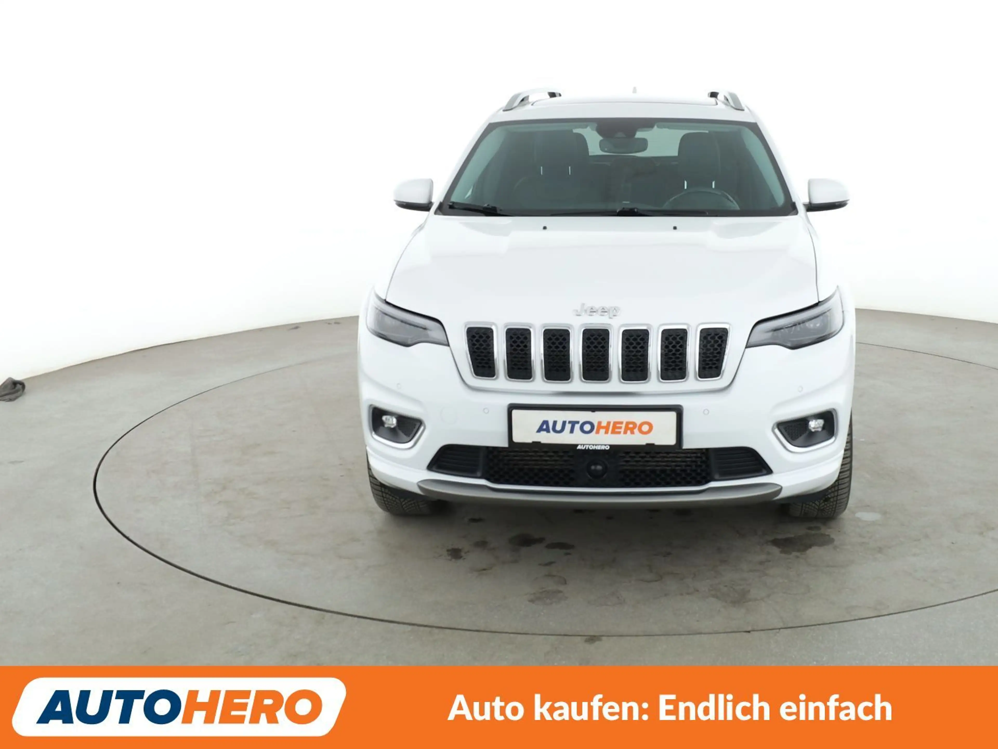Jeep Cherokee 2.2 M-Jet Overland 4x4 Aut.*NAVI*BI-XENON*ACC*CAM* — photo 9