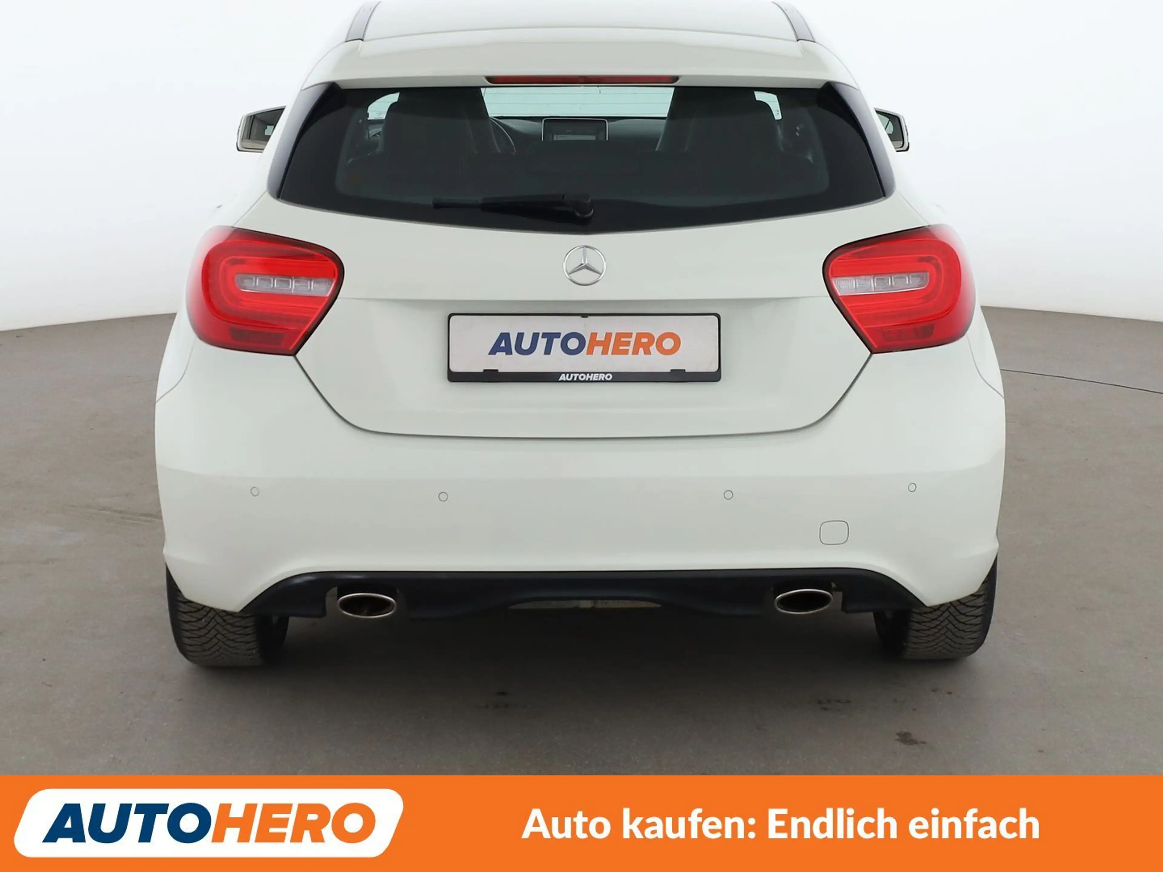 Mercedes-Benz A 180 A 180 BlueEfficiency Urban Aut.*NAVI*BI-XENON*PDC* — photo 5