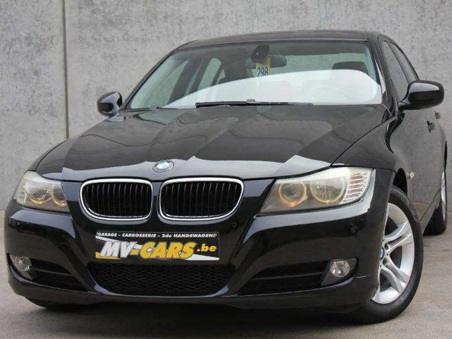 BMW 318 BMW 318i Berline/Pdc/Multistuur Noir - 1