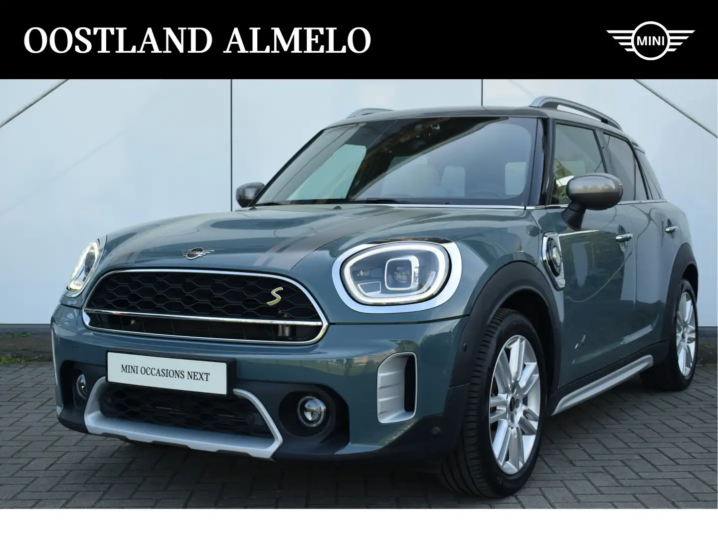 MINI Cooper SE Countryman ALL4 Automaat / Panoramadak / LED / Achteruitrijca Zelená - 1