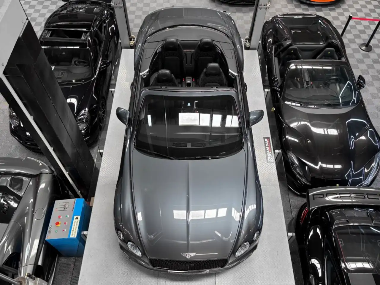 Bentley Continental GTC 2022