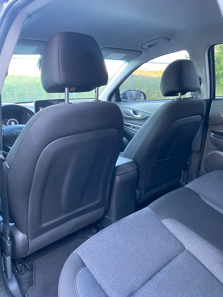 Hyundai KONA снимка Hyundai KONA