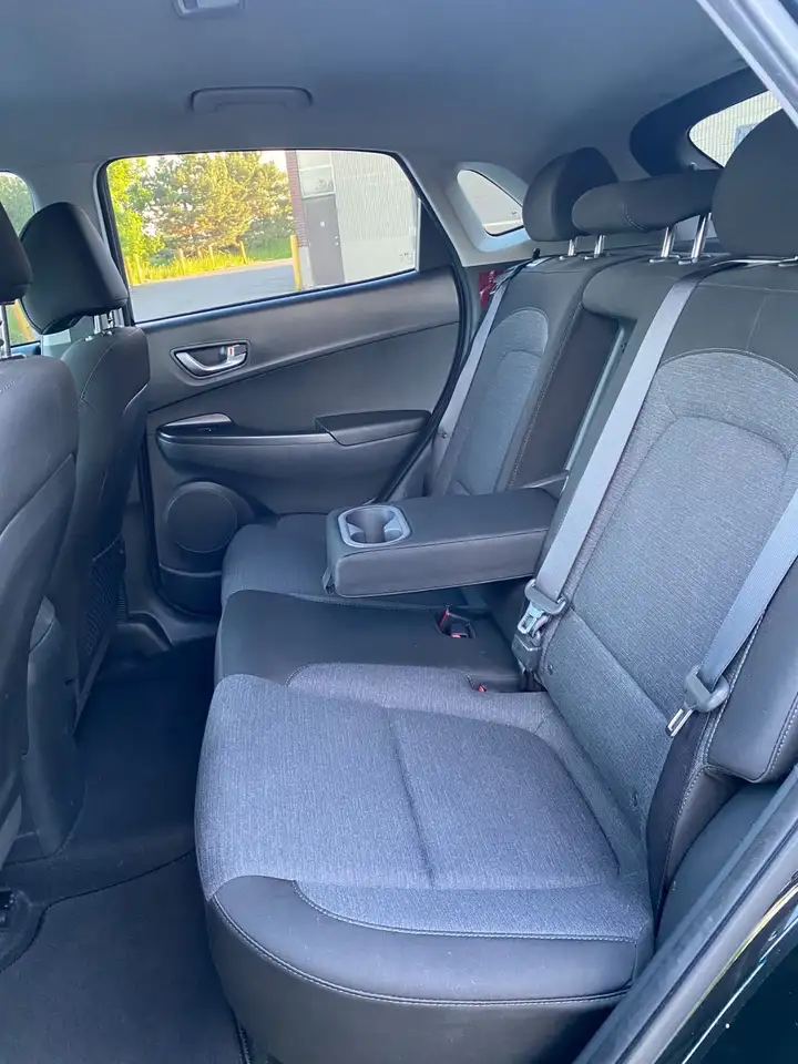 Hyundai KONA снимка Hyundai KONA