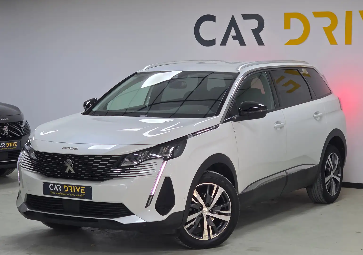 Peugeot 5008 1.2 i FACELIFT 7PLACES/CAMERA/PDC/CARPLAY/FULL OP Blanc - 1