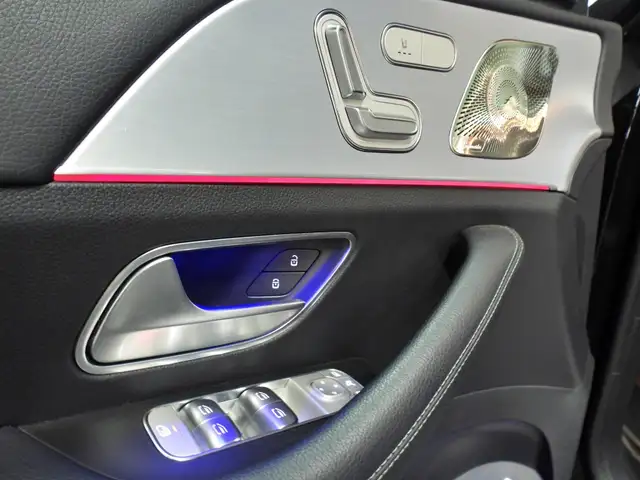Mercedes-Benz Gle view 7