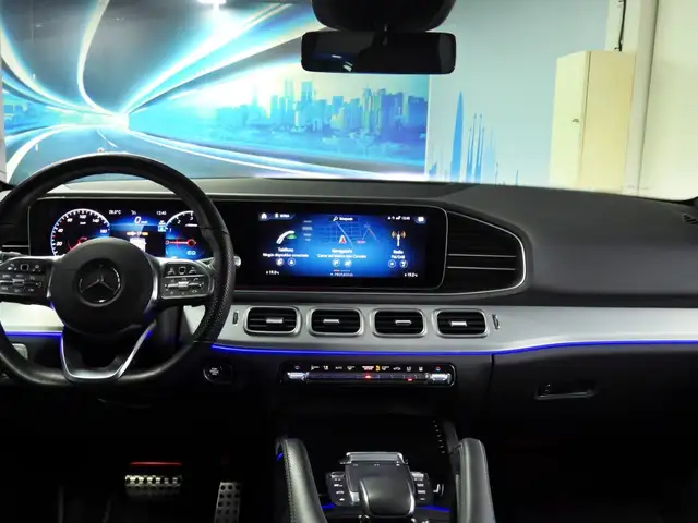 Mercedes-Benz Gle view 14