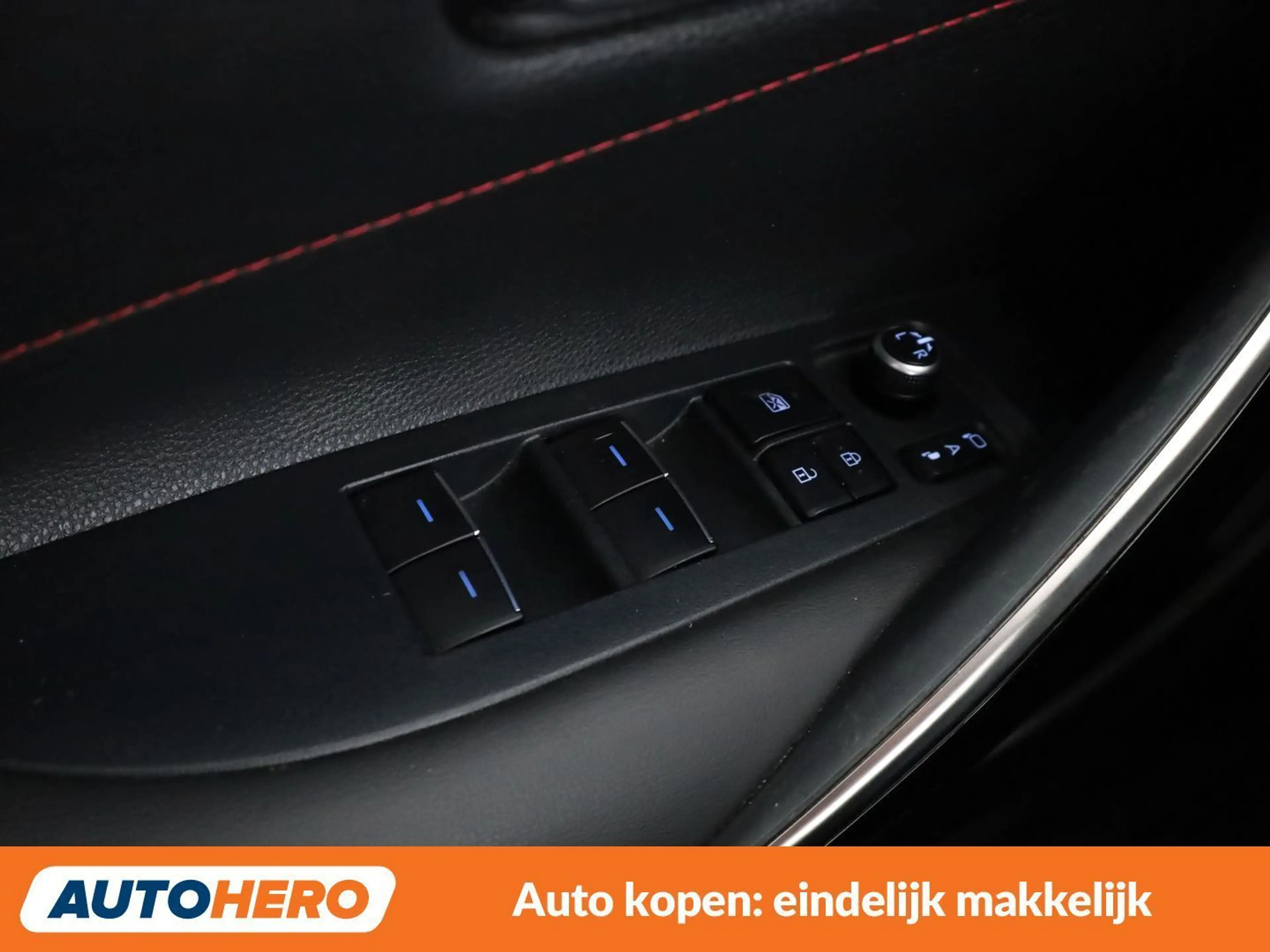 Toyota Corolla 2.0 Hybrid Collection — photo 26