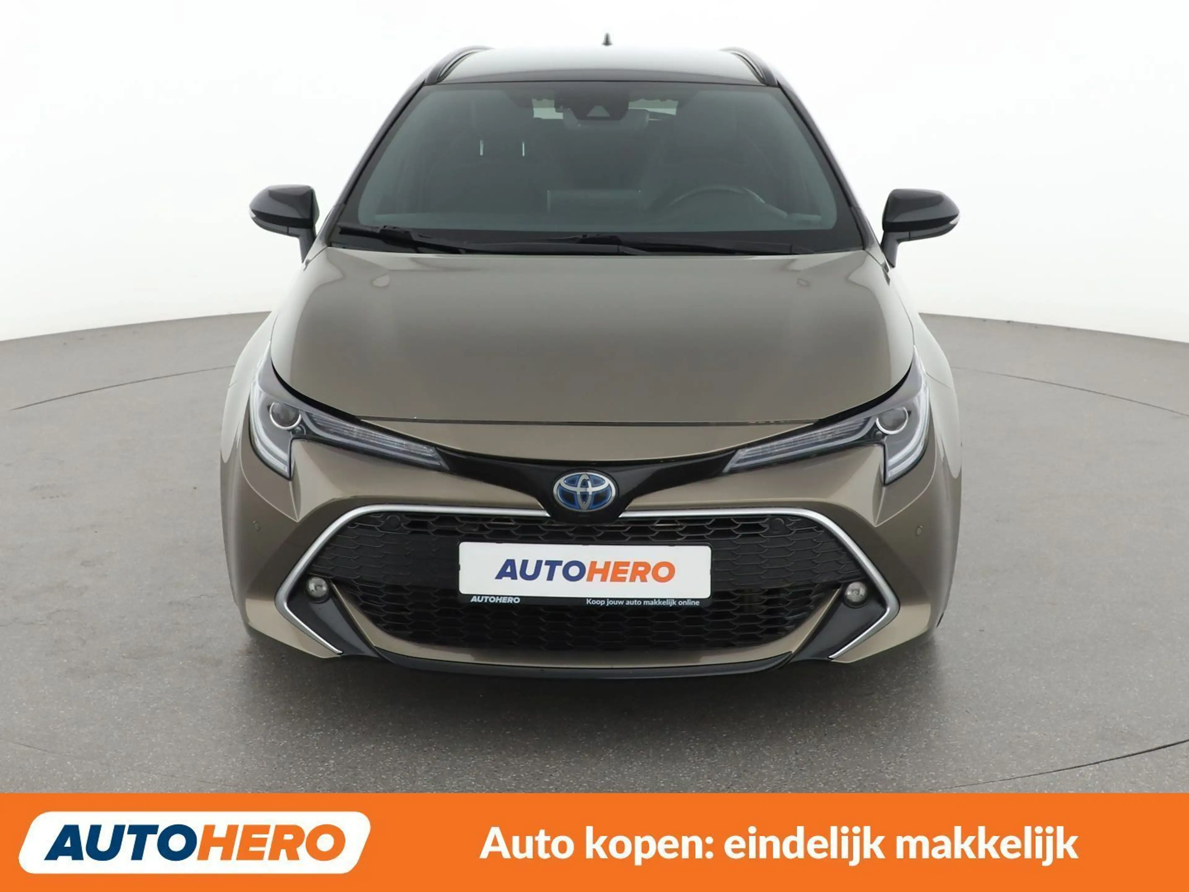 Toyota Corolla 2.0 Hybrid Collection — photo 9