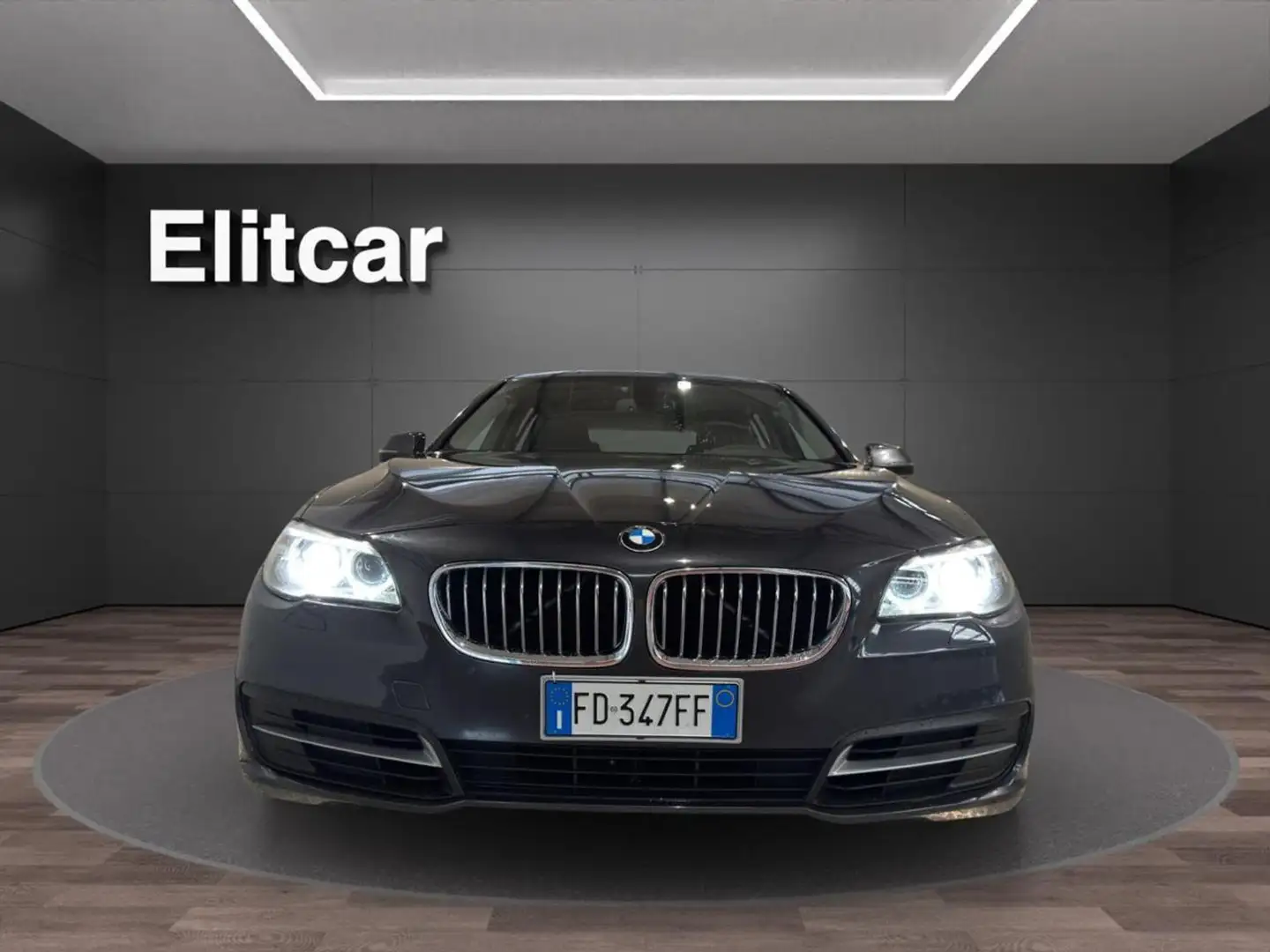 BMW 520 d Touring Business aut. Nero - 2