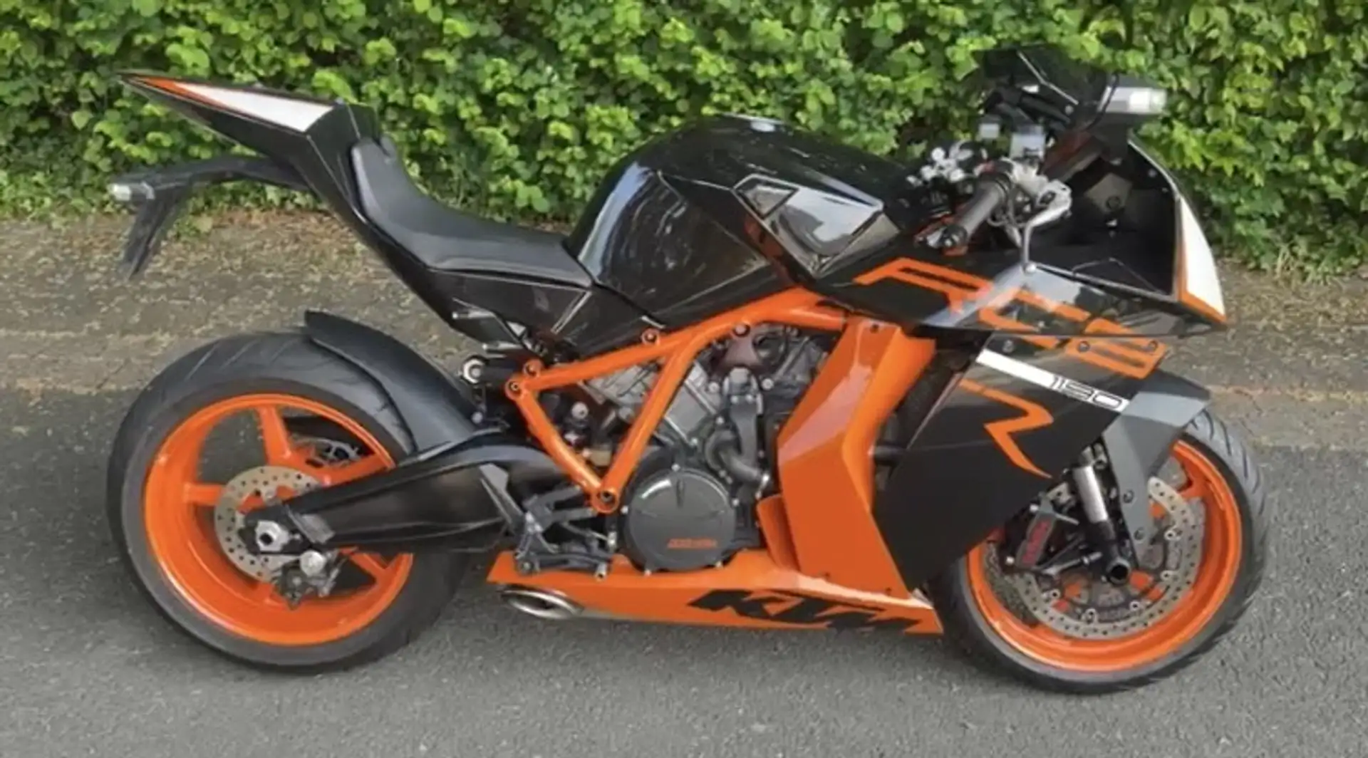 KTM 1190 RC8 R | 1195 cc | 170 pk Negro - 1