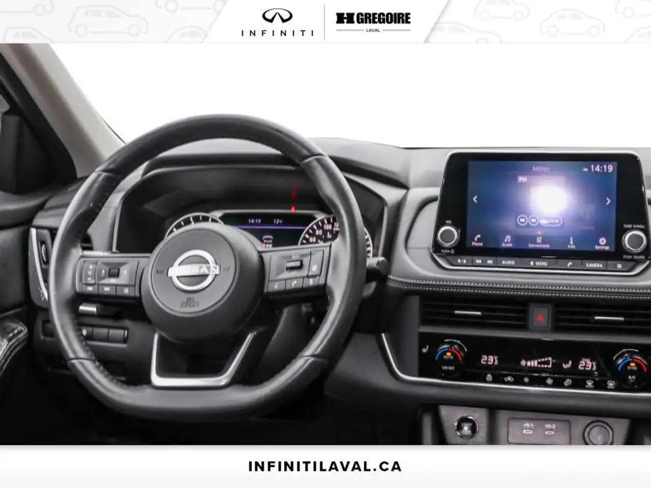 Nissan Rogue снимка Nissan Rogue