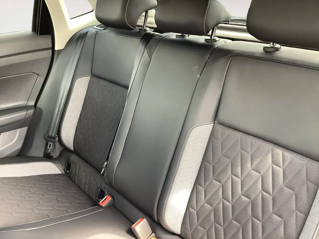 Volkswagen Polo 1.0 Goal*LED*CLIMATRONIC*ALU*SitzHZ*CarPlay, миниатюра 13