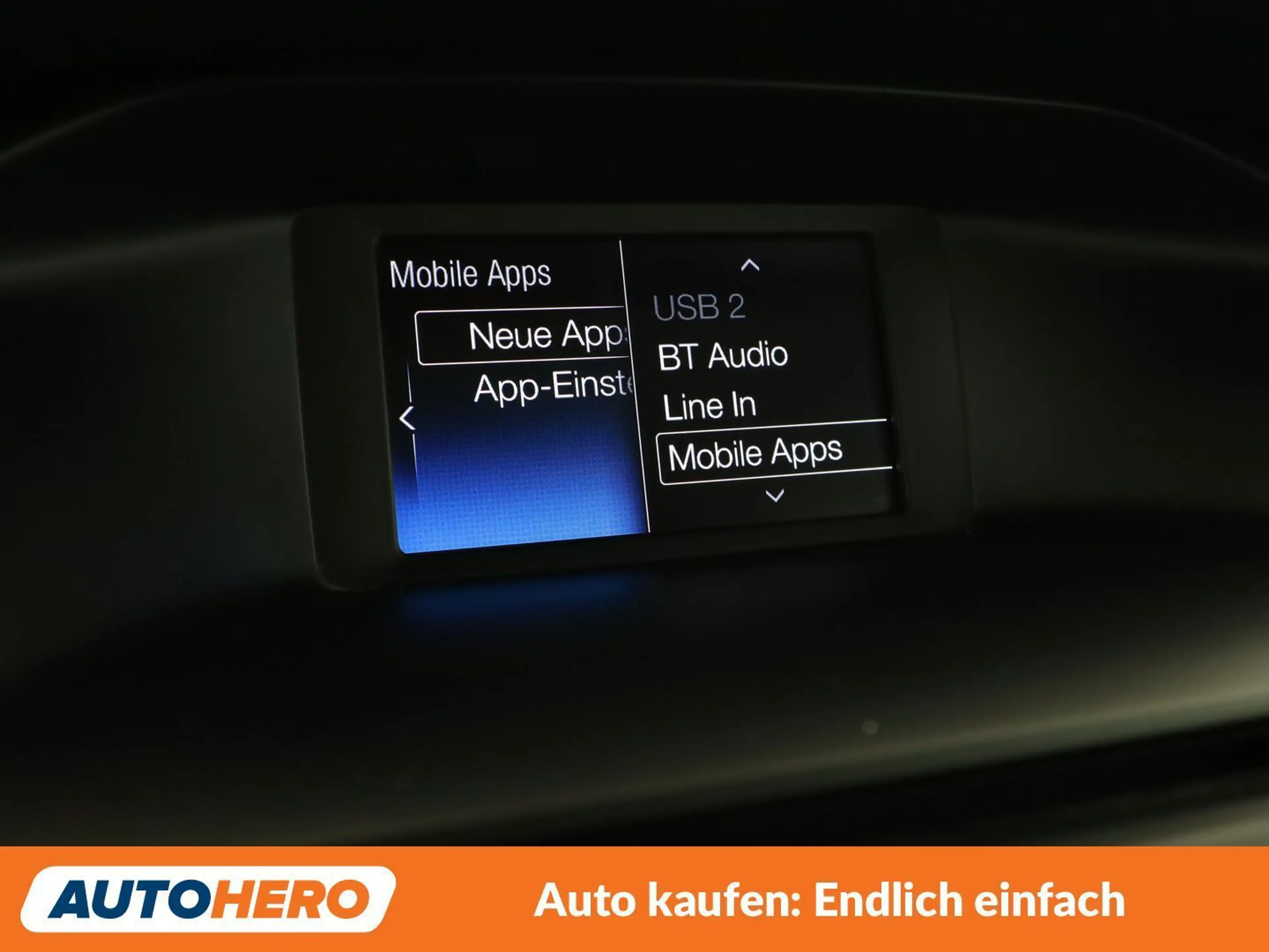 Ford Focus 1.0 EcoBoost Trend — photo 22