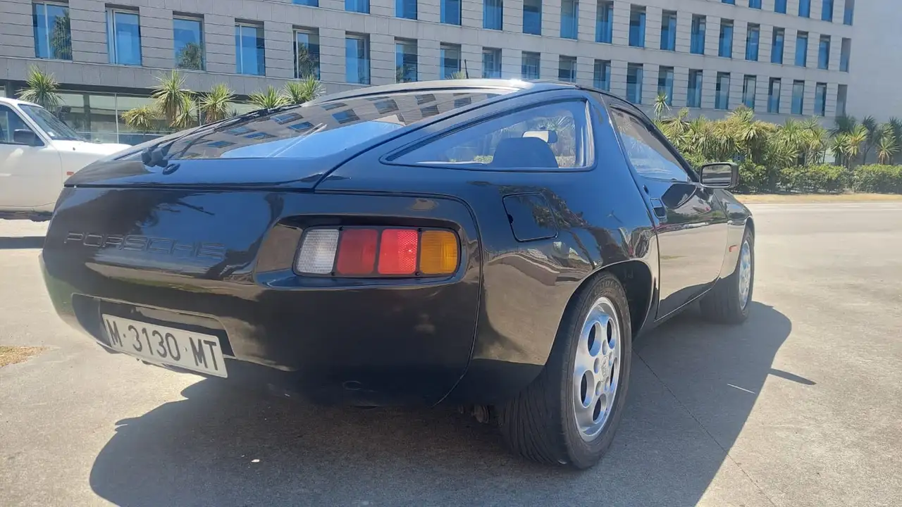 Porsche 928 4.5, foto 2