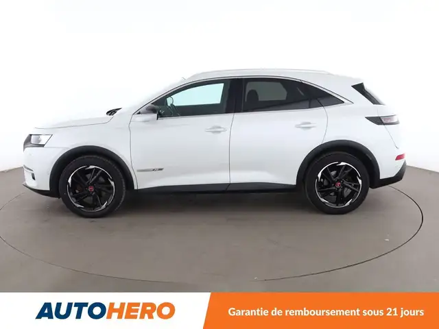 DS Automobiles DS 7 Crossback view 3