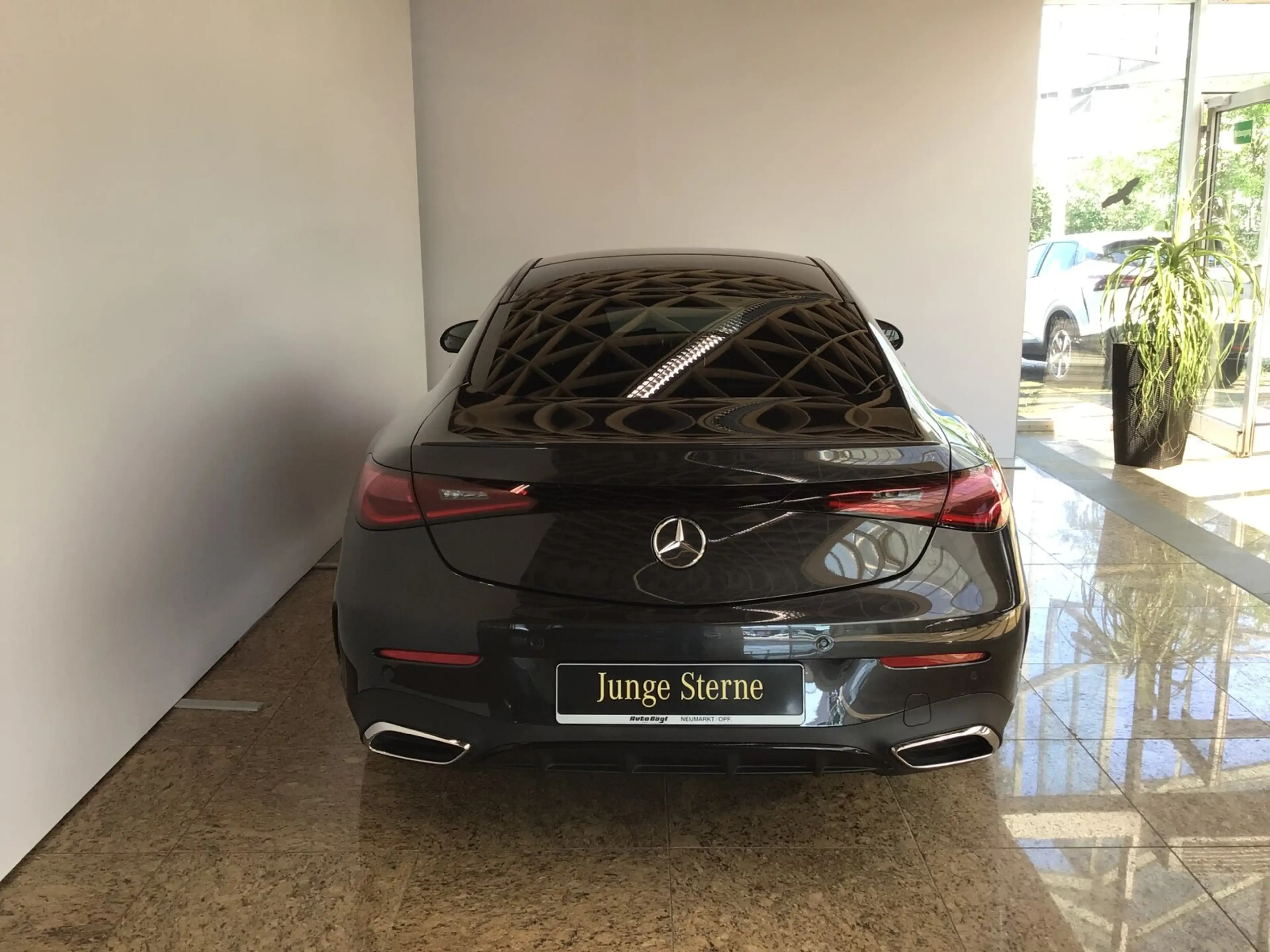 Mercedes-Benz CLE 220 CLE 220 d Coupé AMG Premium Plus/Distr/AHK/Night — photo 5