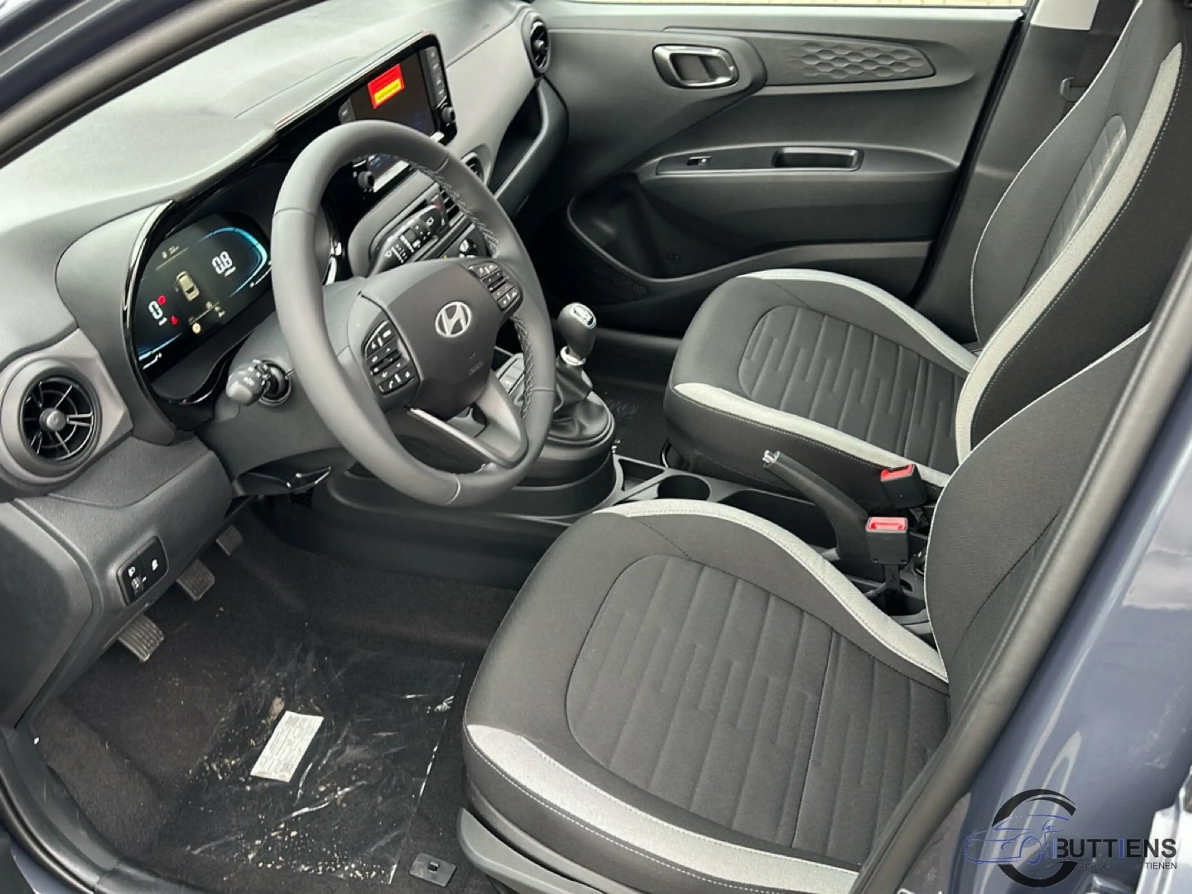 Hyundai i10 Twist (MY25) — photo 12
