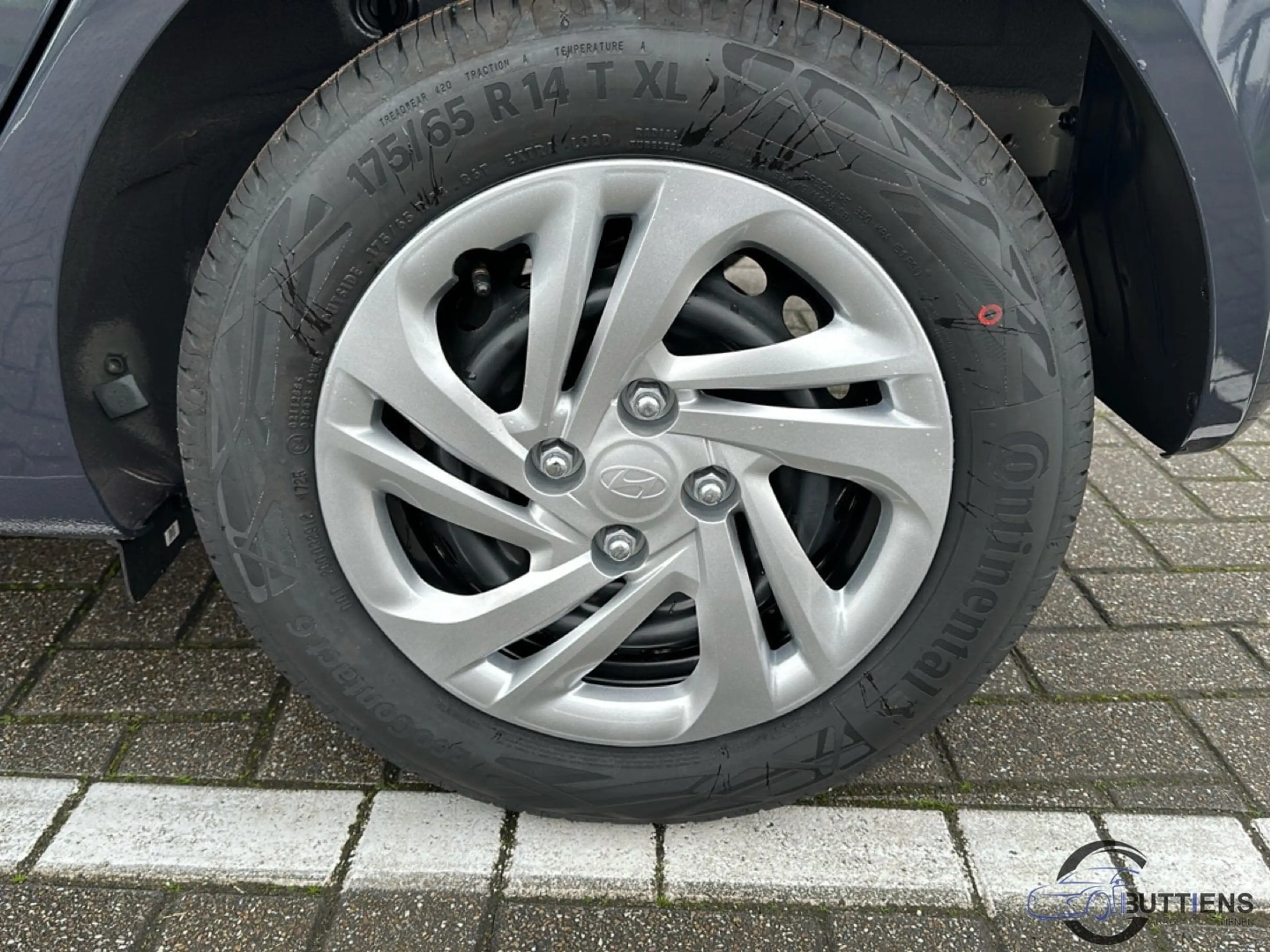 Hyundai i10 Twist (MY25) — photo 11