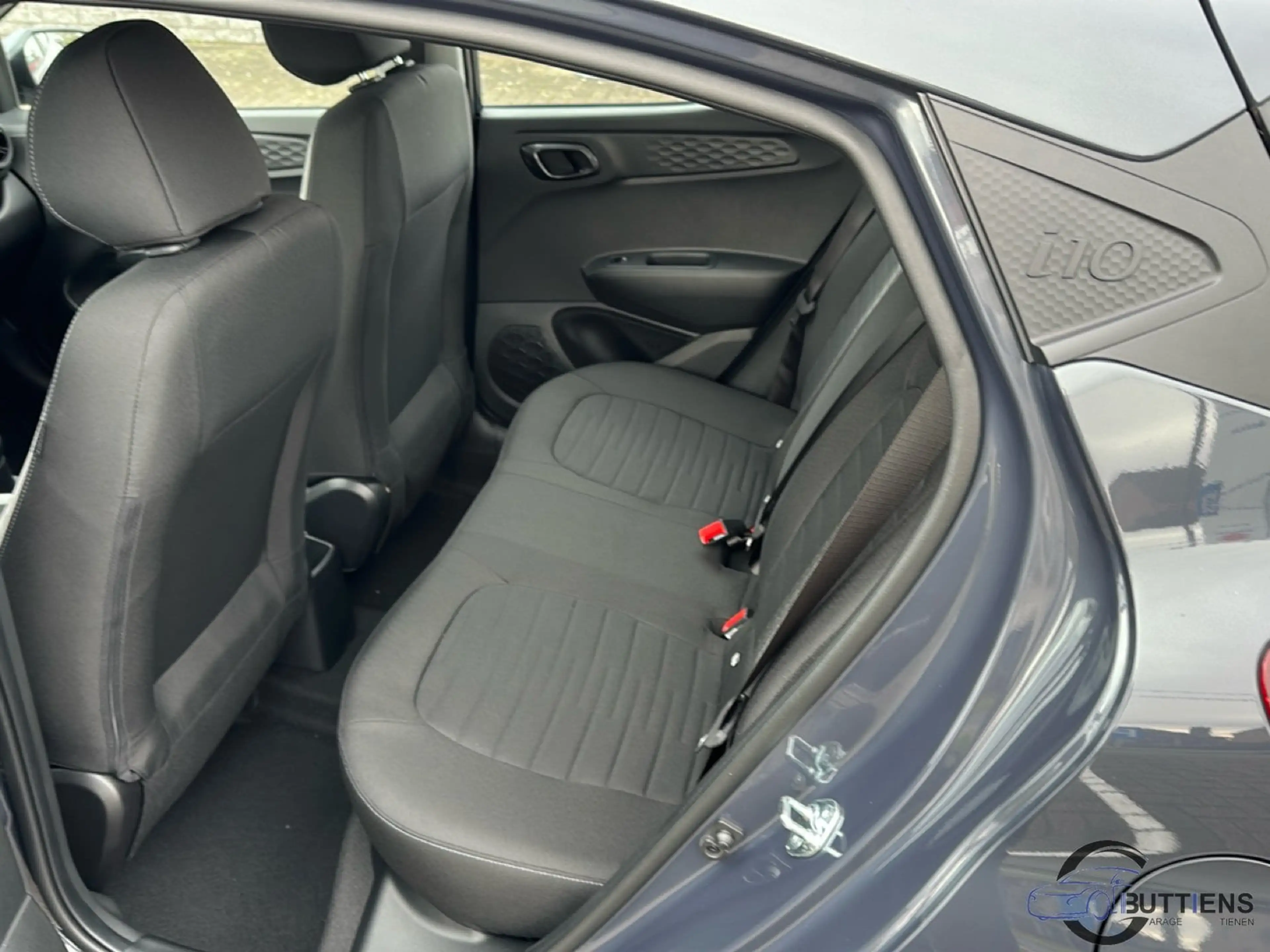 Hyundai i10 Twist (MY25) — photo 15