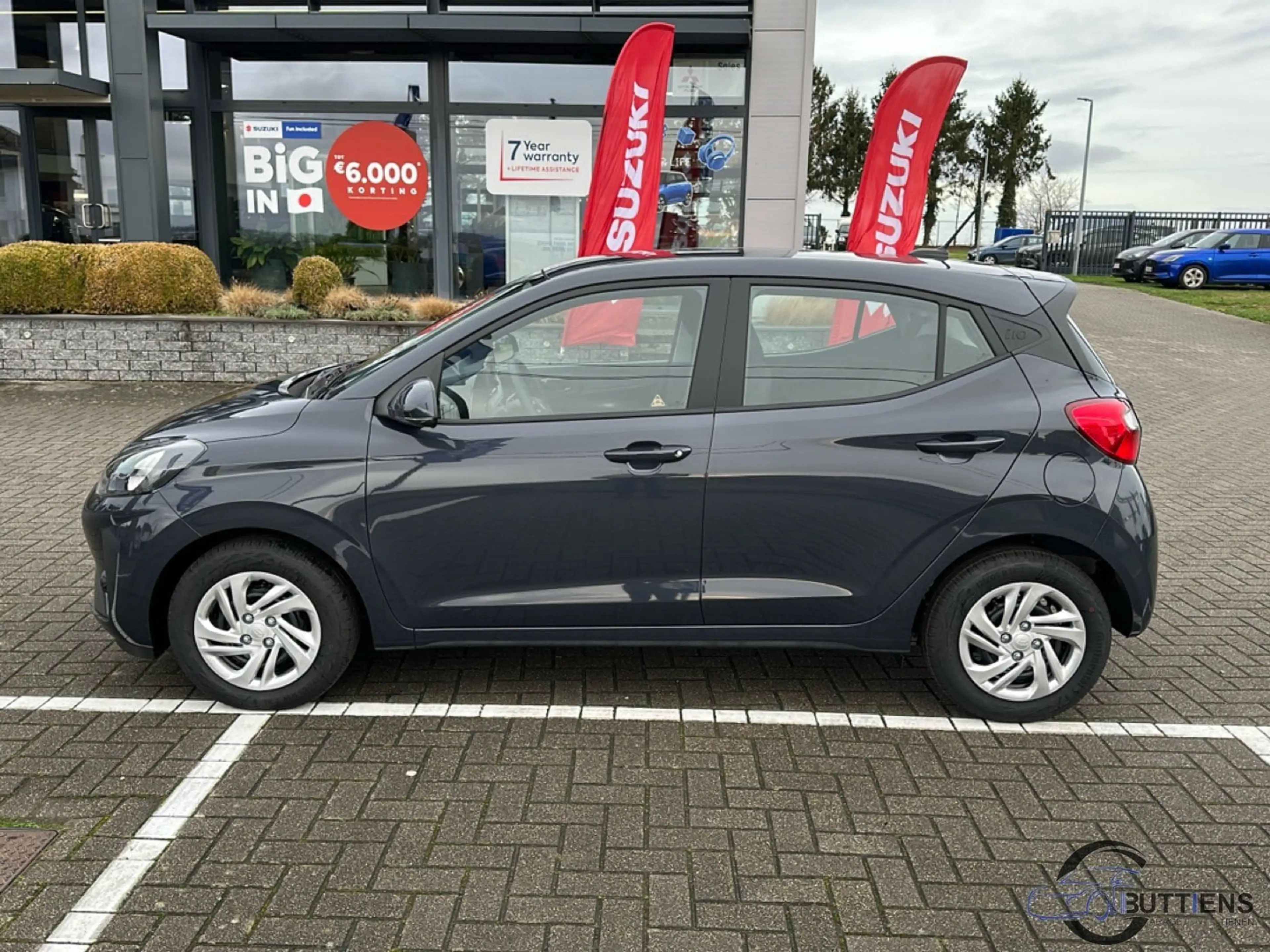Hyundai i10 Twist (MY25) — photo 2