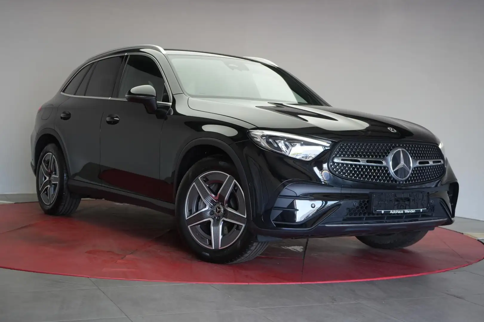 Mercedes-Benz GLC 300 d 4Matic 9G-Tronic AMG Navi/Distronic/Ka Schwarz - 1