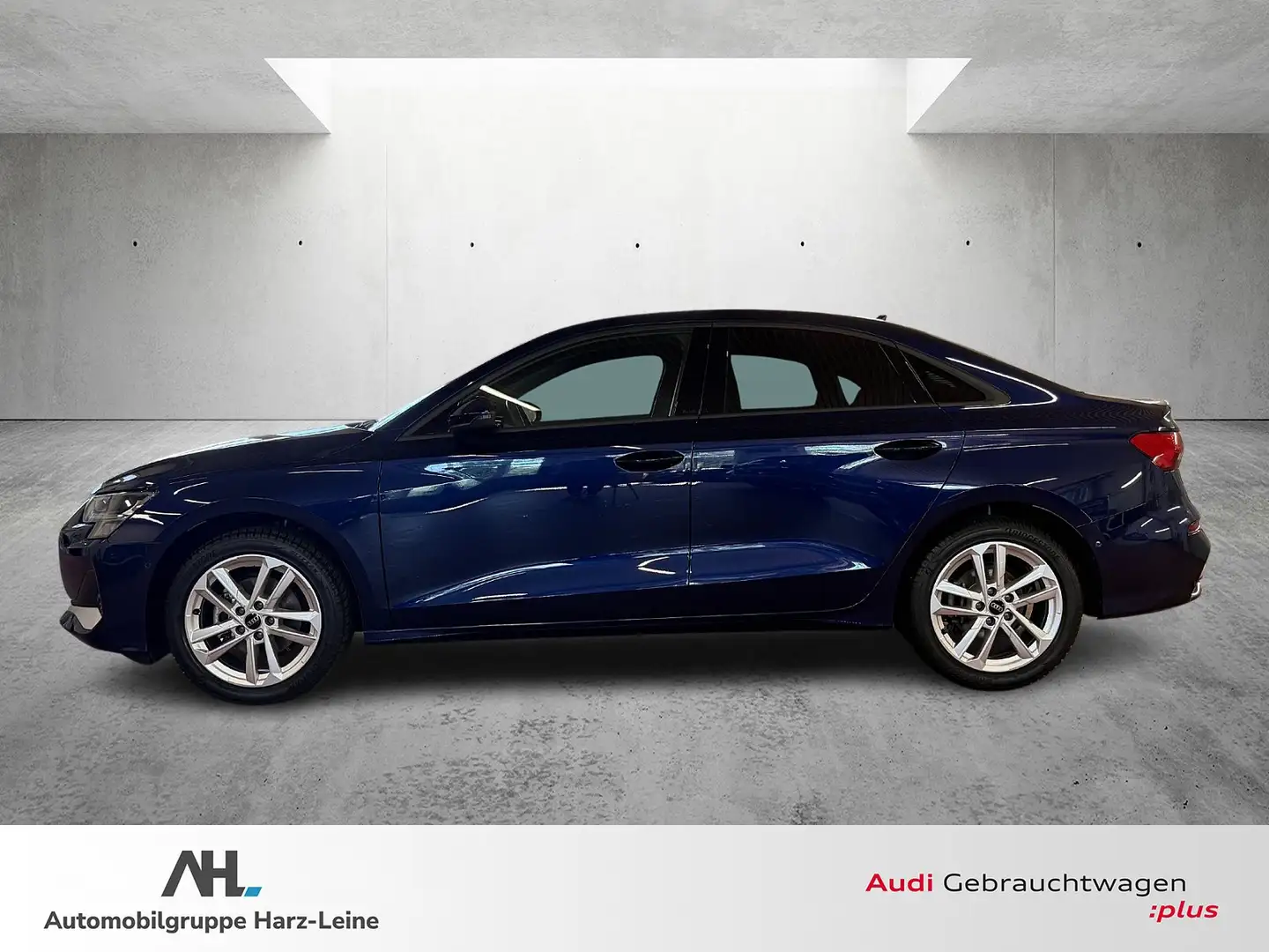 Audi A3 Limousine 35 TFSI advanced S-tronic AHK Navi Sonos Blau - 2